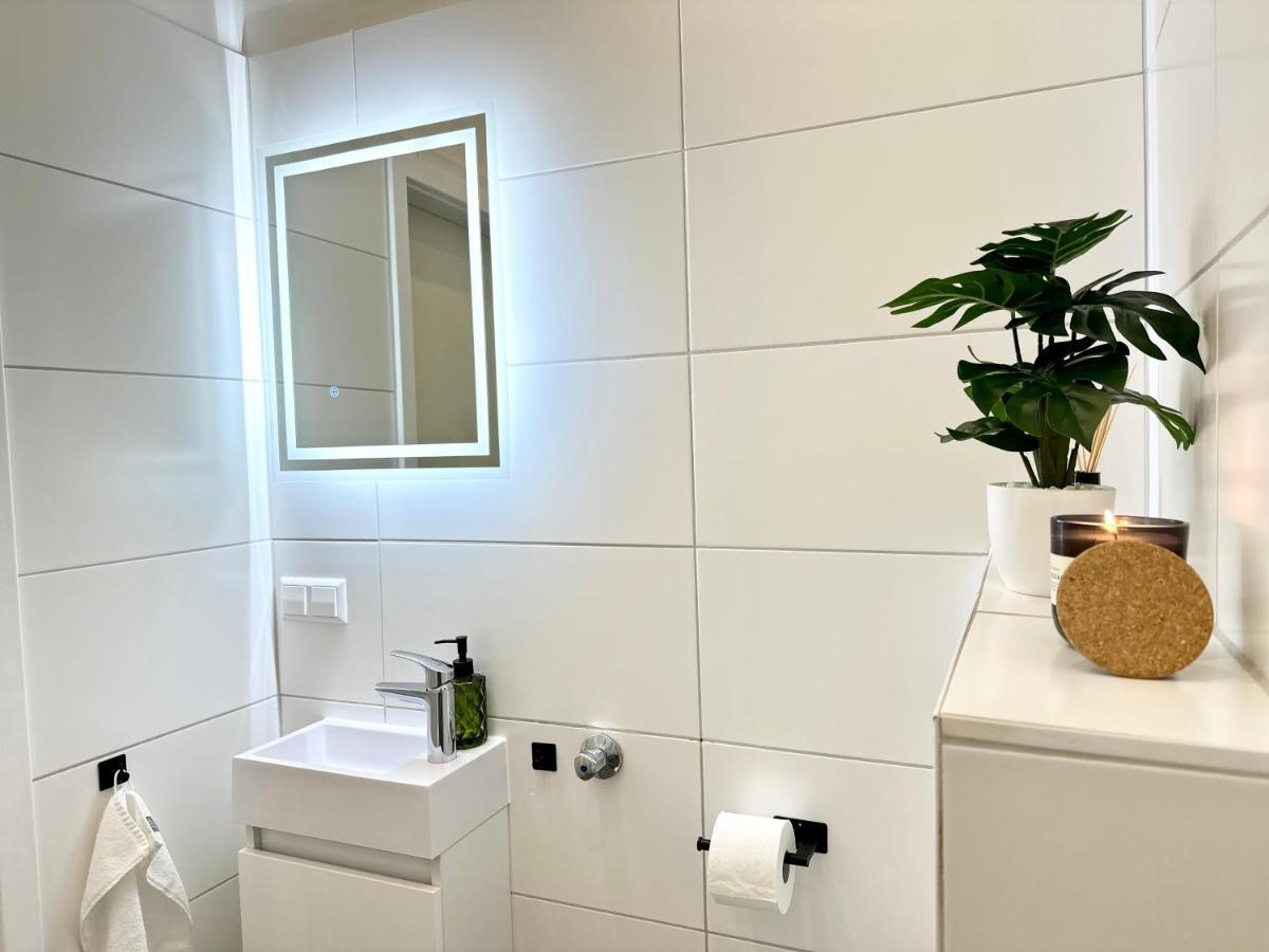 Mystay: Zentral I Design I Prime I Gaeste Wc Heidelberg Exteriér fotografie