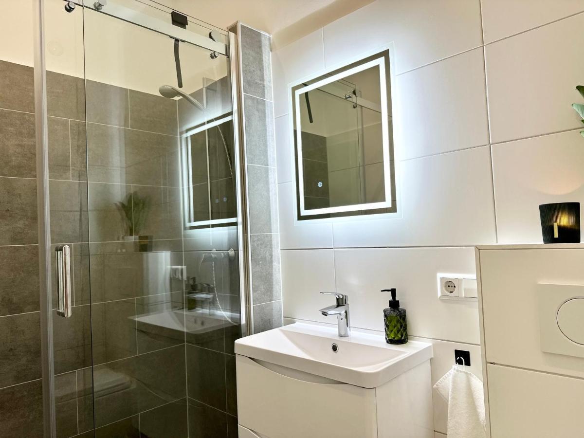 Mystay: Zentral I Design I Prime I Gaeste Wc Heidelberg Exteriér fotografie